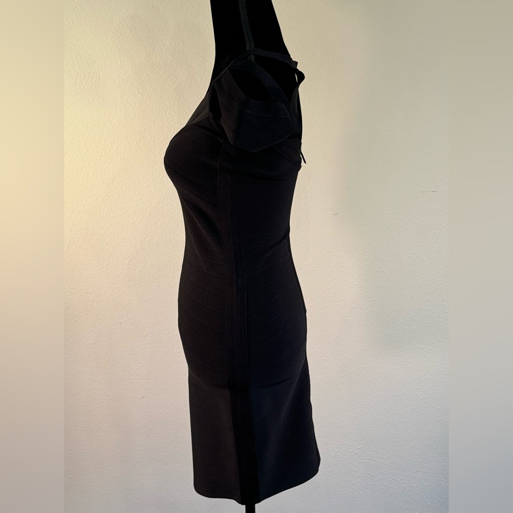 MARCIANO Bodycon Little Black Dress GUC Size Medium - Picture 2 of 4